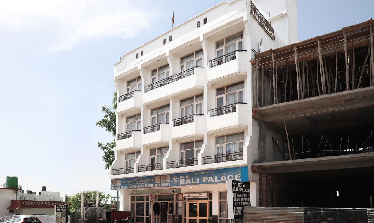 Oyo 22075 Hotel Bali Palace Katra  Extérieur photo